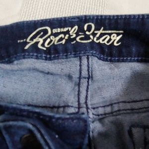 Old Navy Jeans - Old Navy like new jeans 2% stretch size 12R Old Navy Jeans - Old Navy like new jeans 2% stretch size 12R